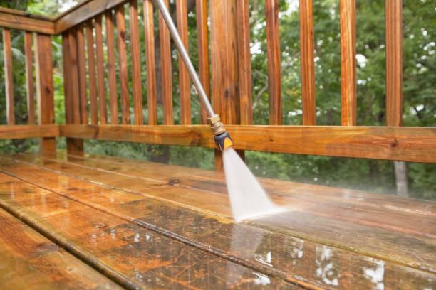 Best Patio and Deck Pressure Washing  in Hillsborough, CA